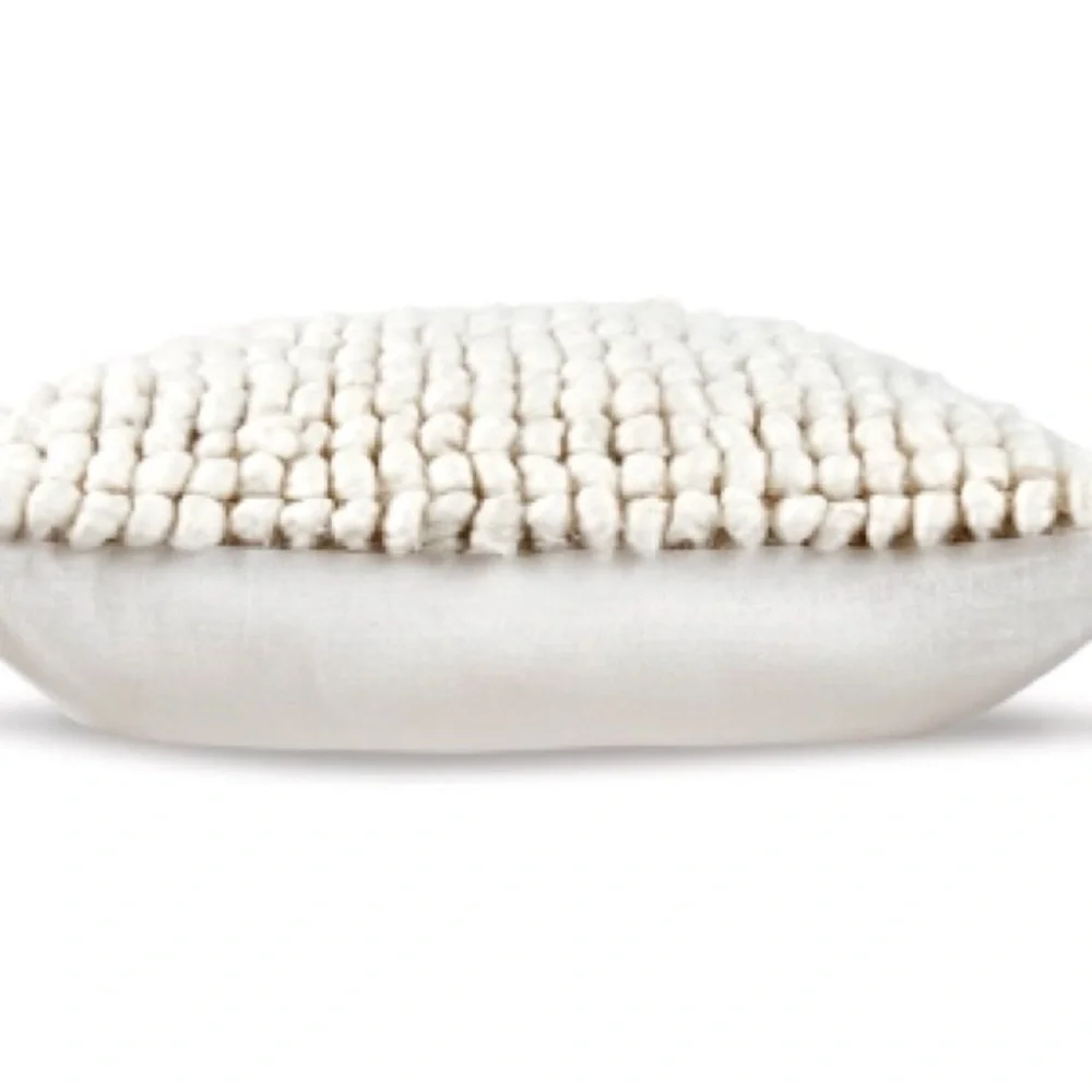 Aavie Pillow Chunky Knit Cream with insert